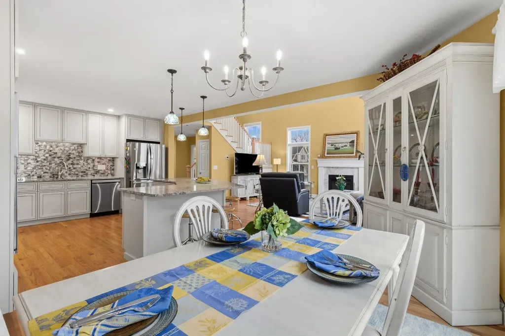 33 Sable Way Manchester NH 03102