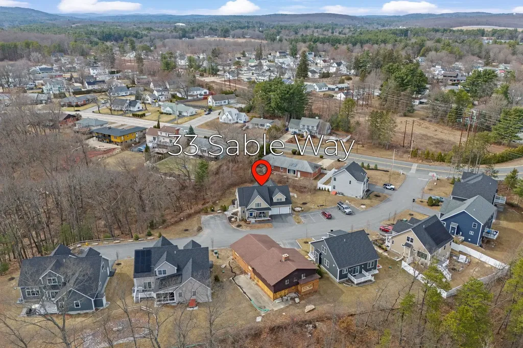 33 Sable Way Manchester NH 03102