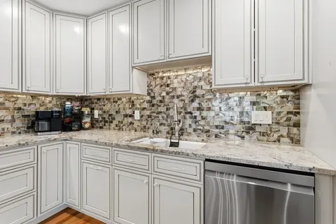 33 Sable Way Manchester NH 03102