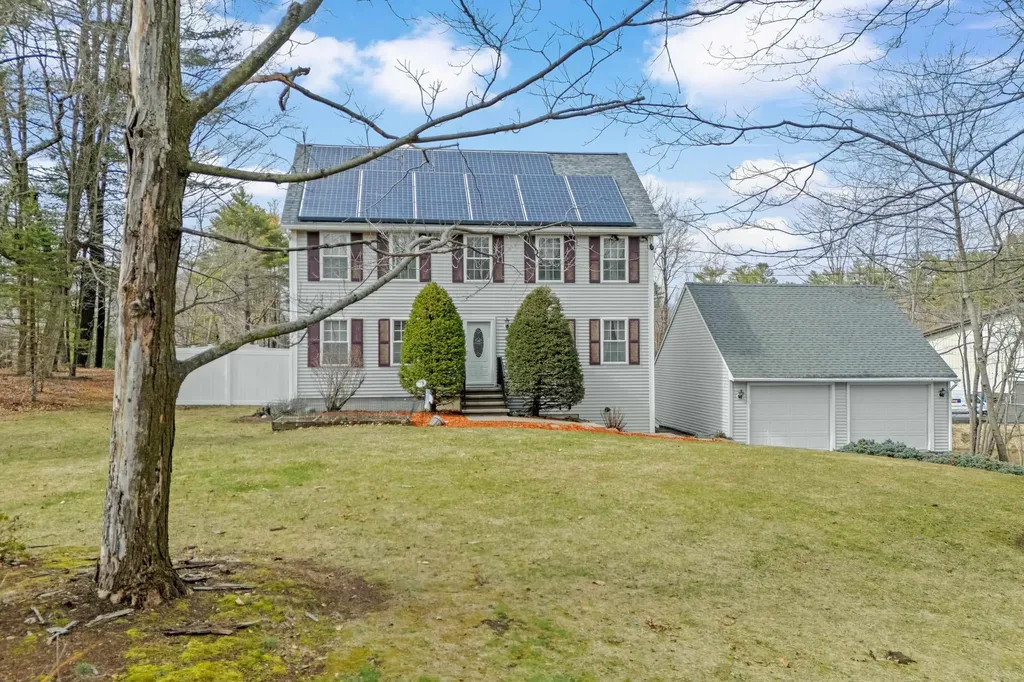 3 Kendall Pond Road Derry NH 03038