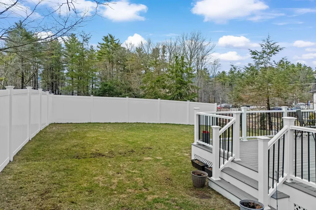 3 Kendall Pond Road Derry NH 03038