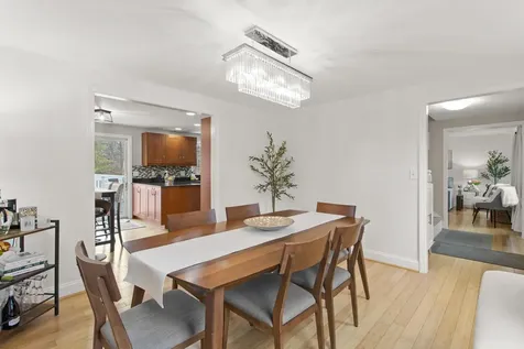 3 Kendall Pond Road Derry NH 03038