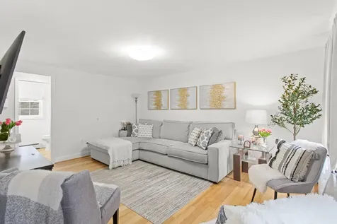 3 Kendall Pond Road Derry NH 03038