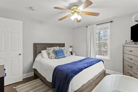 3 Kendall Pond Road Derry NH 03038