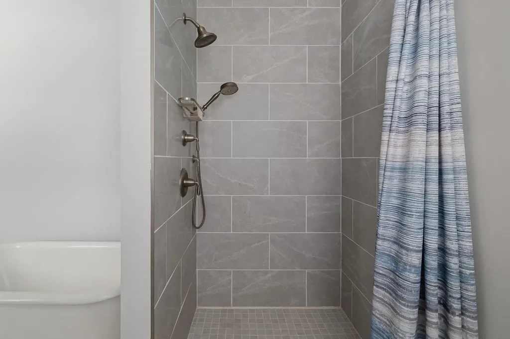 549 Loomis Hill Road Waterbury VT 05677