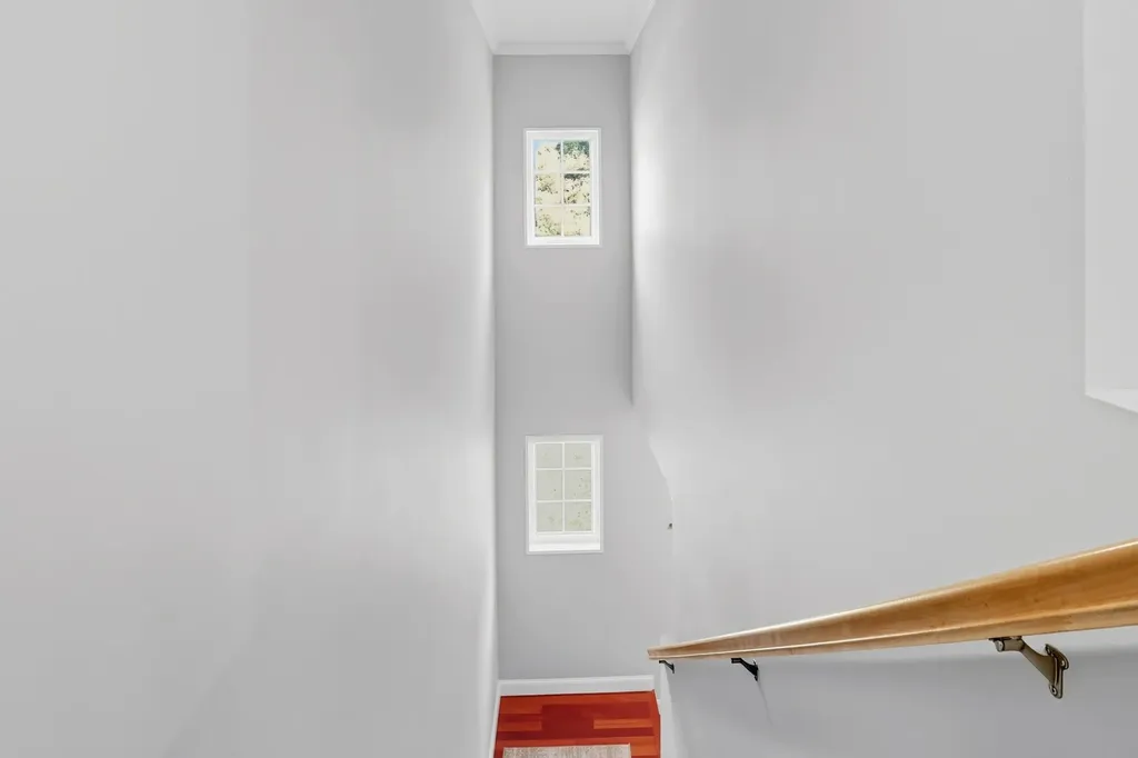 13 Juanita Avenue Raymond NH 03077