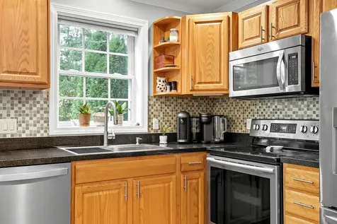 13 Juanita Avenue Raymond NH 03077