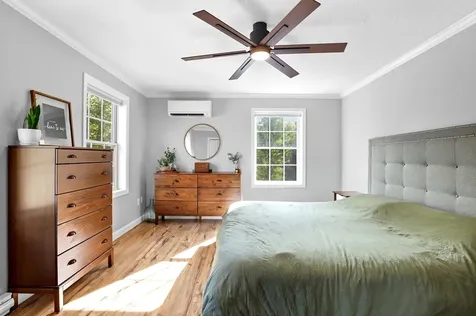 13 Juanita Avenue Raymond NH 03077