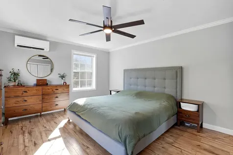 13 Juanita Avenue Raymond NH 03077