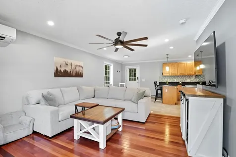 13 Juanita Avenue Raymond NH 03077