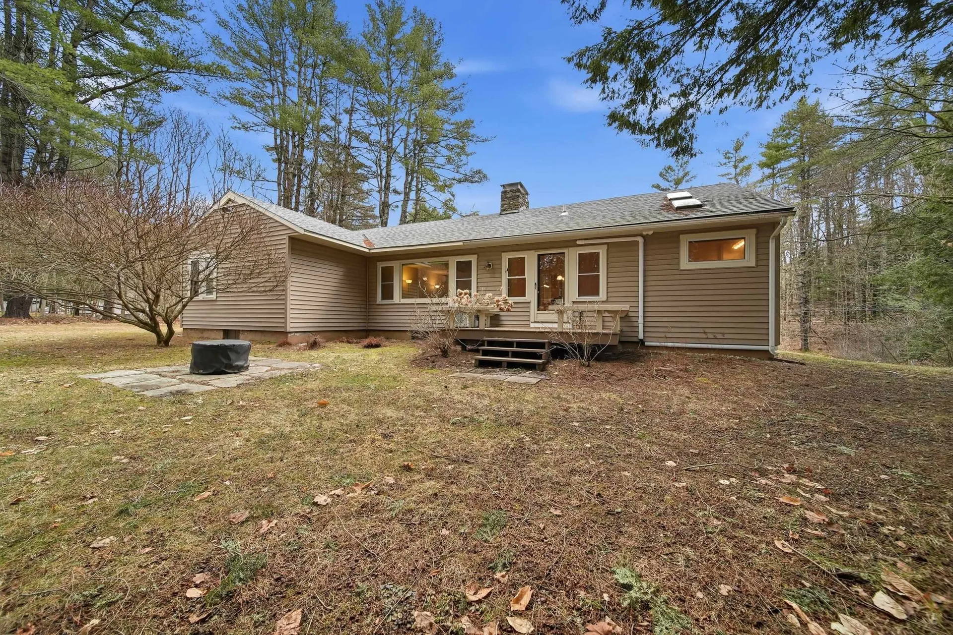 9 Wyeth Road Hanover NH 03755