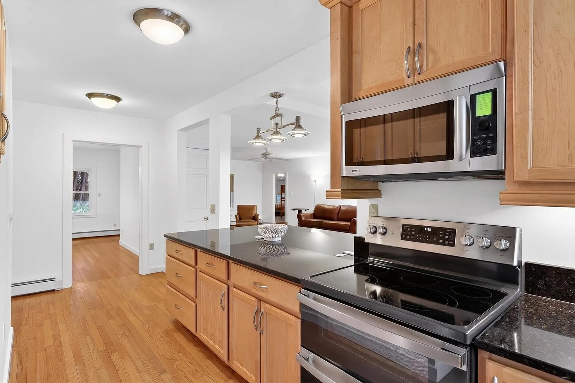 9 Wyeth Road Hanover NH 03755