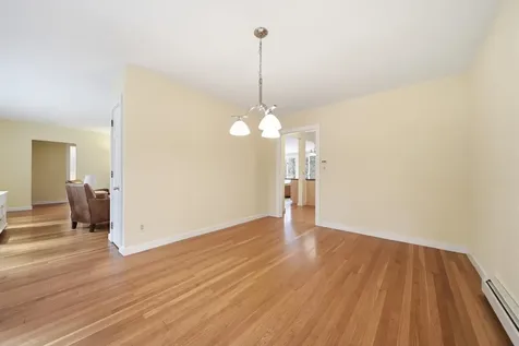 9 Wyeth Road Hanover NH 03755
