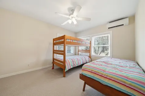 9 Wyeth Road Hanover NH 03755