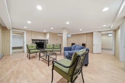 9 Wyeth Road Hanover NH 03755