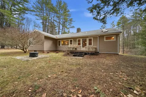 9 Wyeth Road Hanover NH 03755