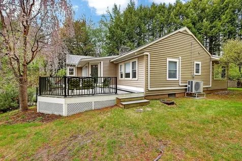 9 Wyeth Road Hanover NH 03755