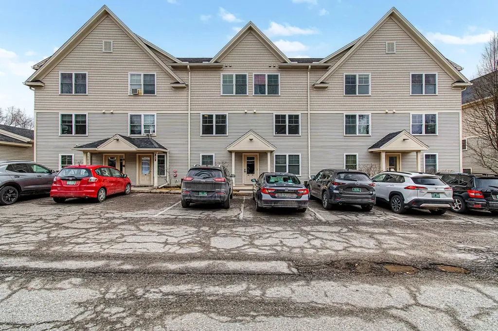 87 John Fay Road South Burlington VT 05403