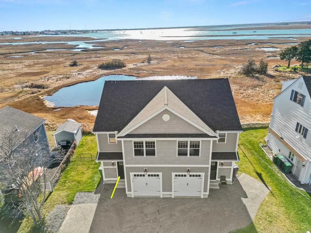 155 Island Path Hampton NH 03842