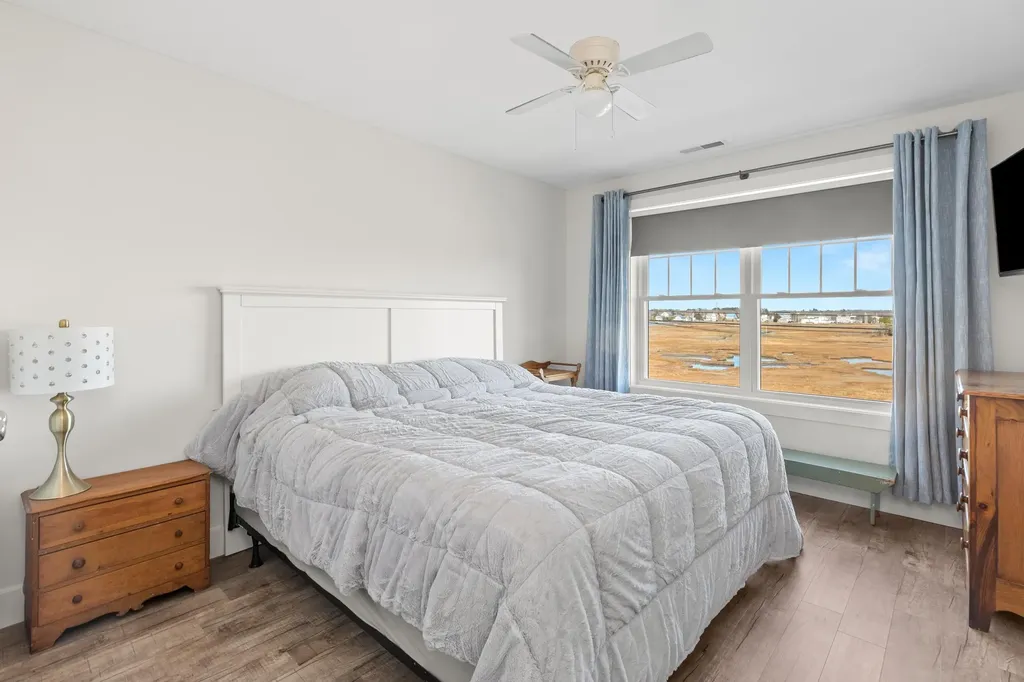 155 Island Path Hampton NH 03842