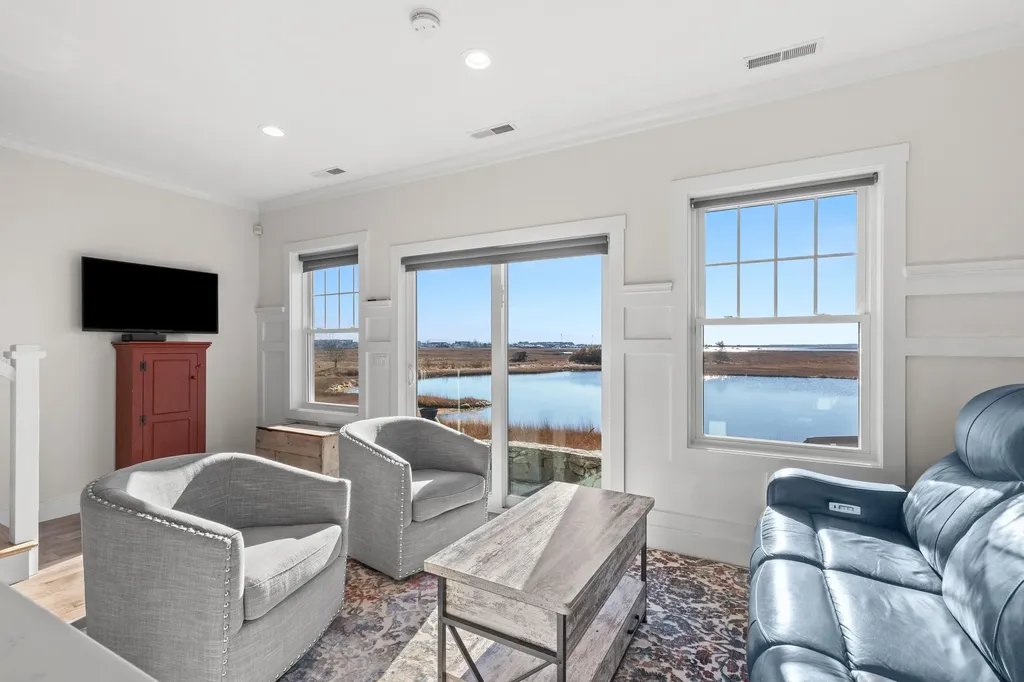155 Island Path Hampton NH 03842