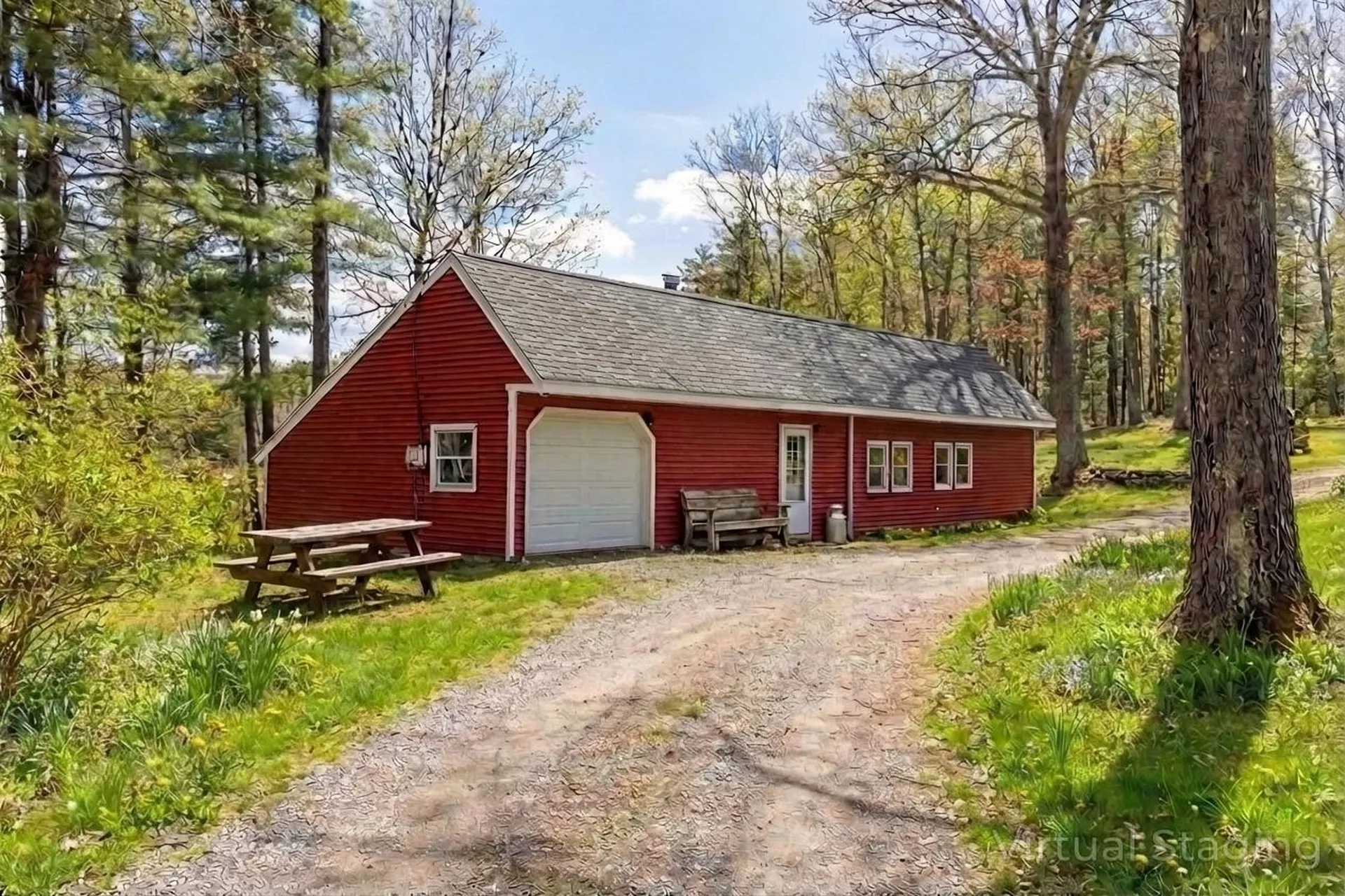 Chester NH, 339 Fremont Road