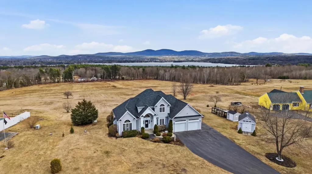55 Skyline Drive Sanbornton NH 03269