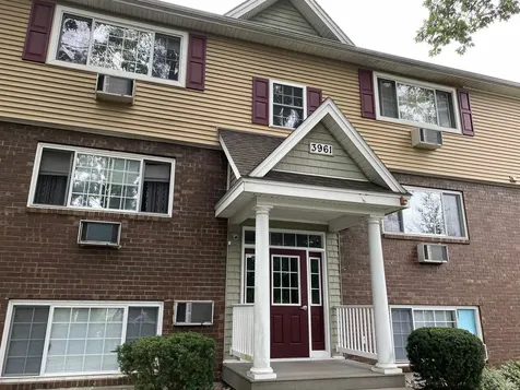 3991 Old Brown Avenue Manchester NH 03103
