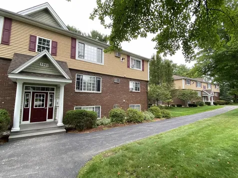 3991 Old Brown Avenue Manchester NH 03103