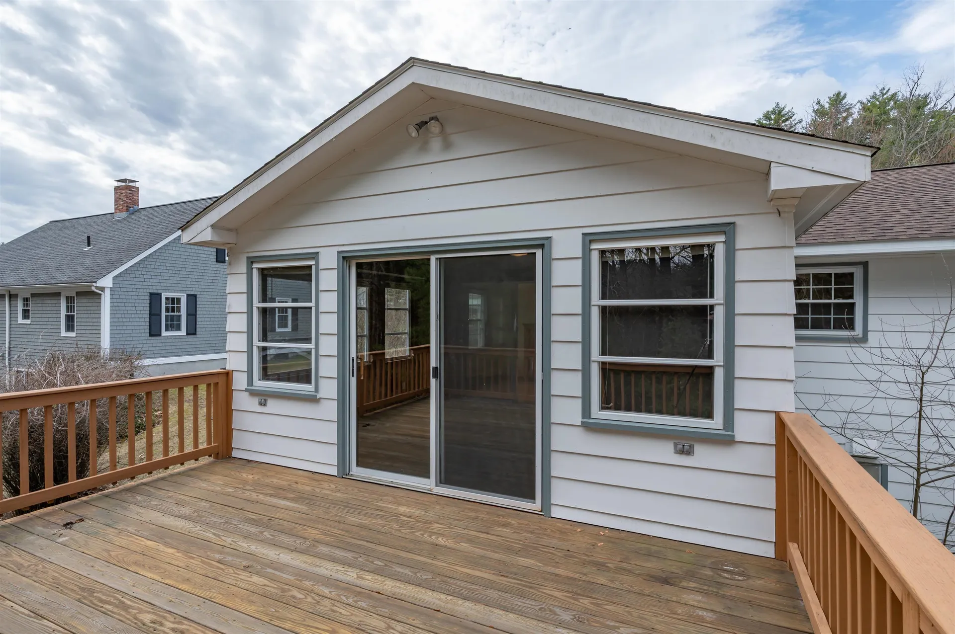 98 Oak Street Milford NH 03055