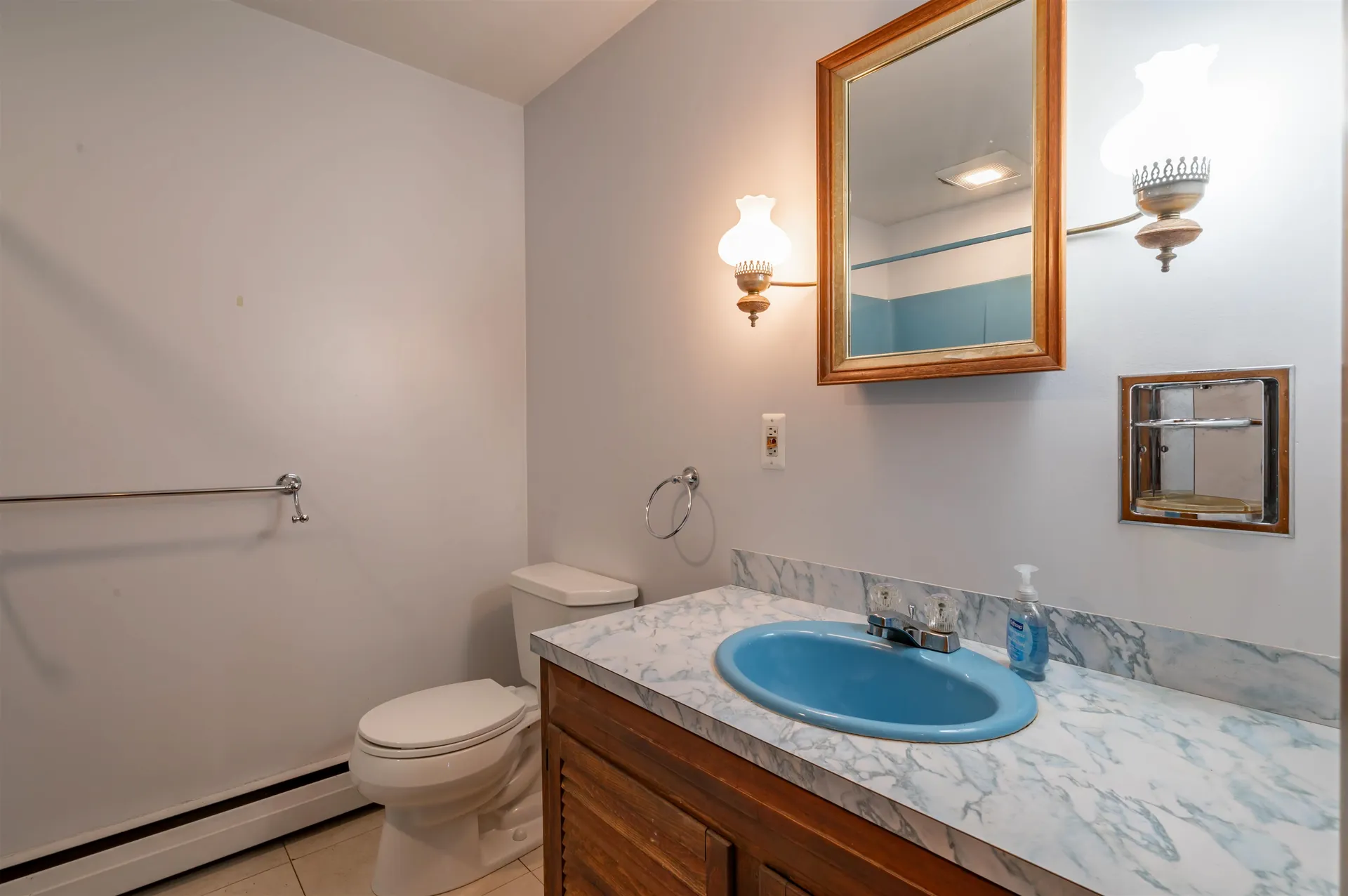 98 Oak Street Milford NH 03055