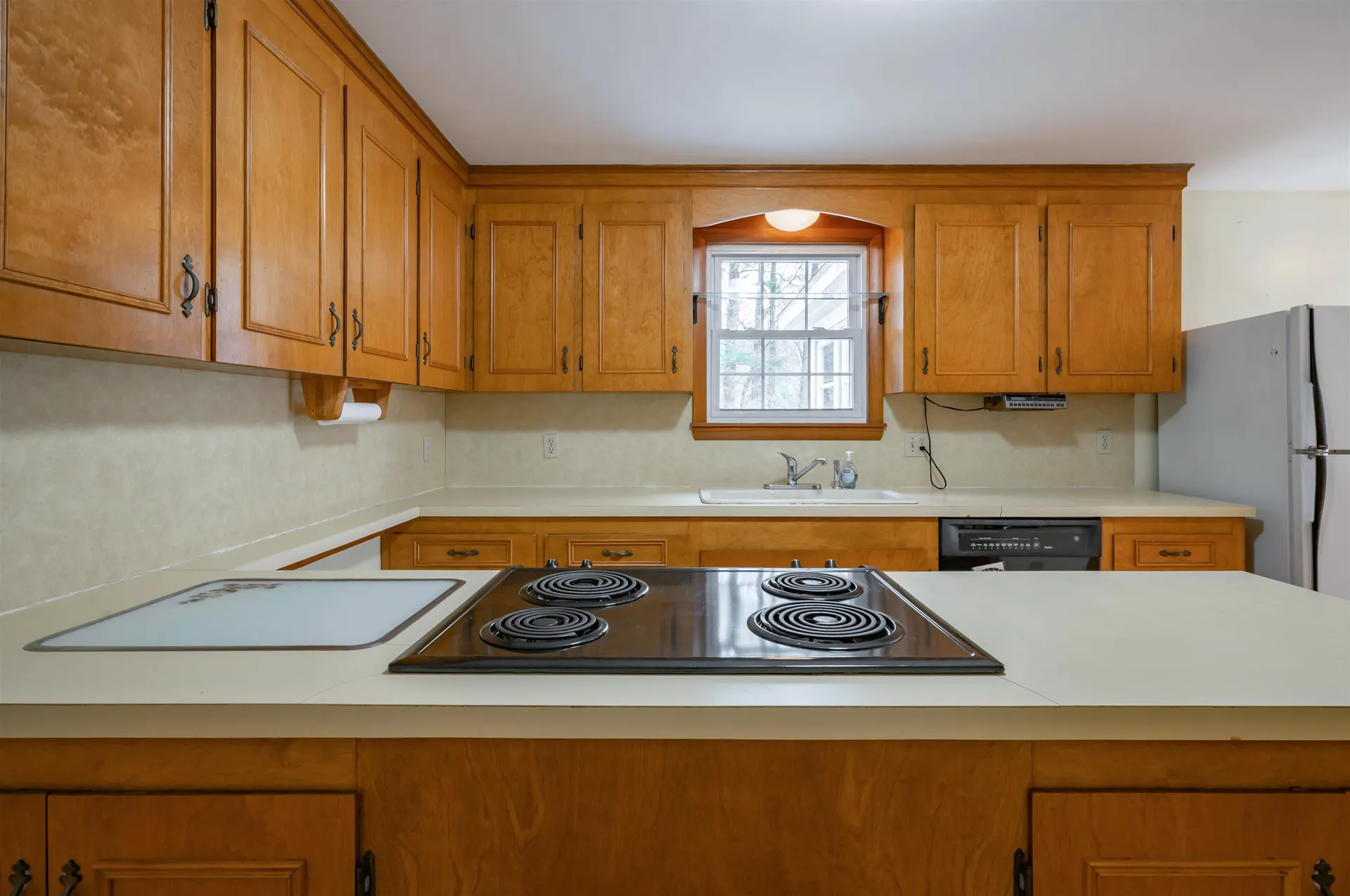 98 Oak Street Milford NH 03055