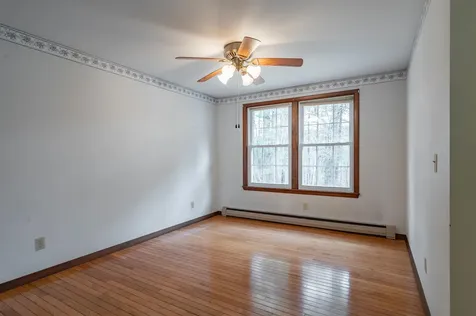 98 Oak Street Milford NH 03055