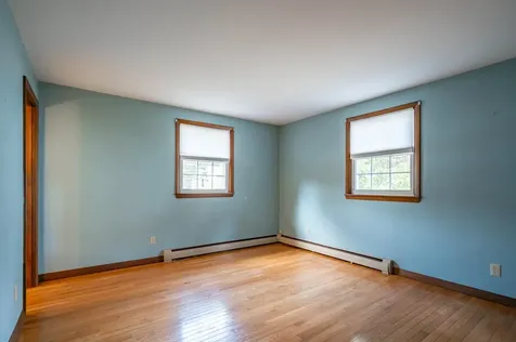 98 Oak Street Milford NH 03055