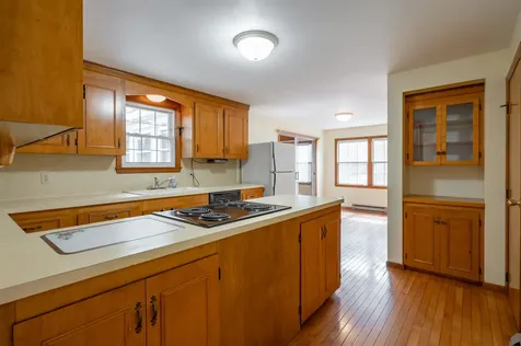 98 Oak Street Milford NH 03055