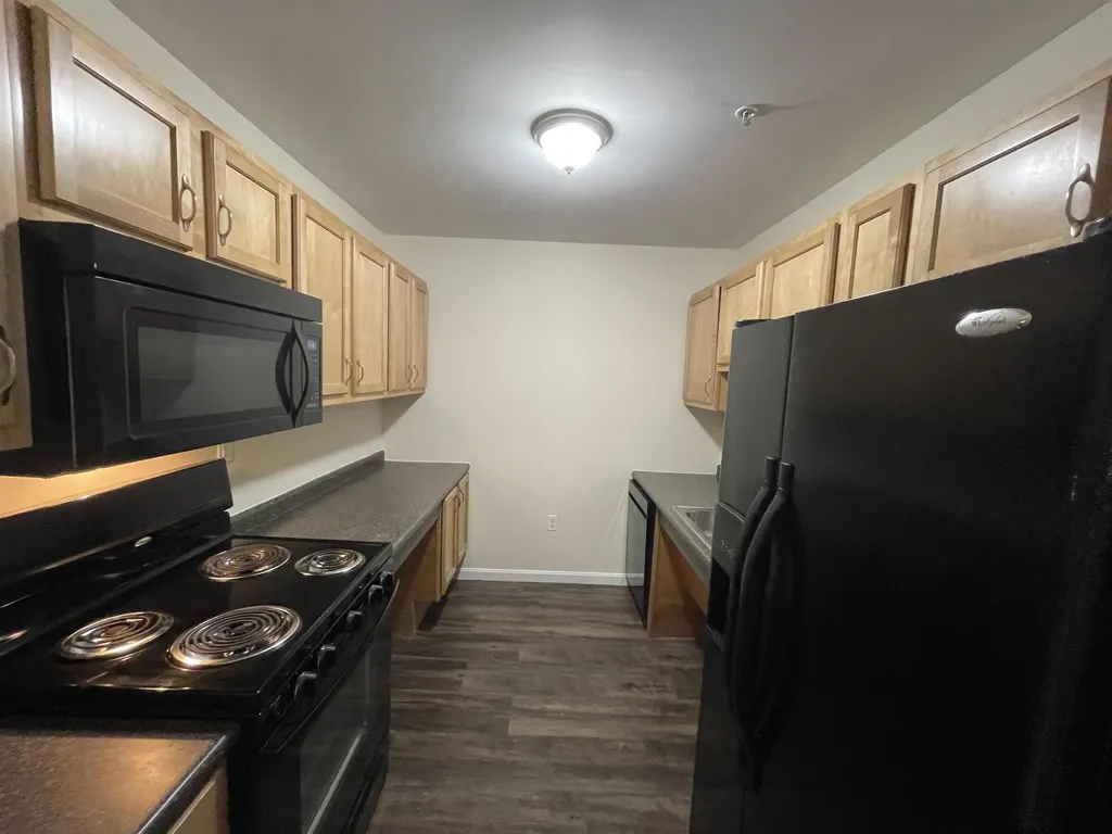 20 Sentinel Court Manchester NH 03104