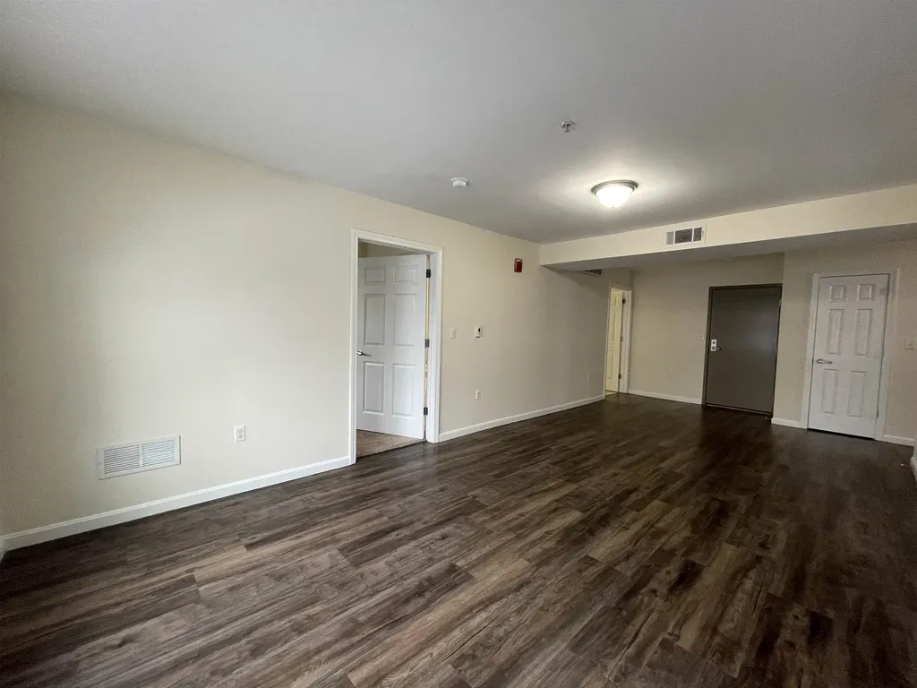 20 Sentinel Court Manchester NH 03104