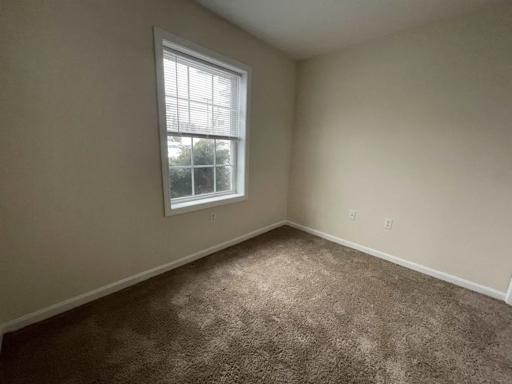 20 Sentinel Court Manchester NH 03104