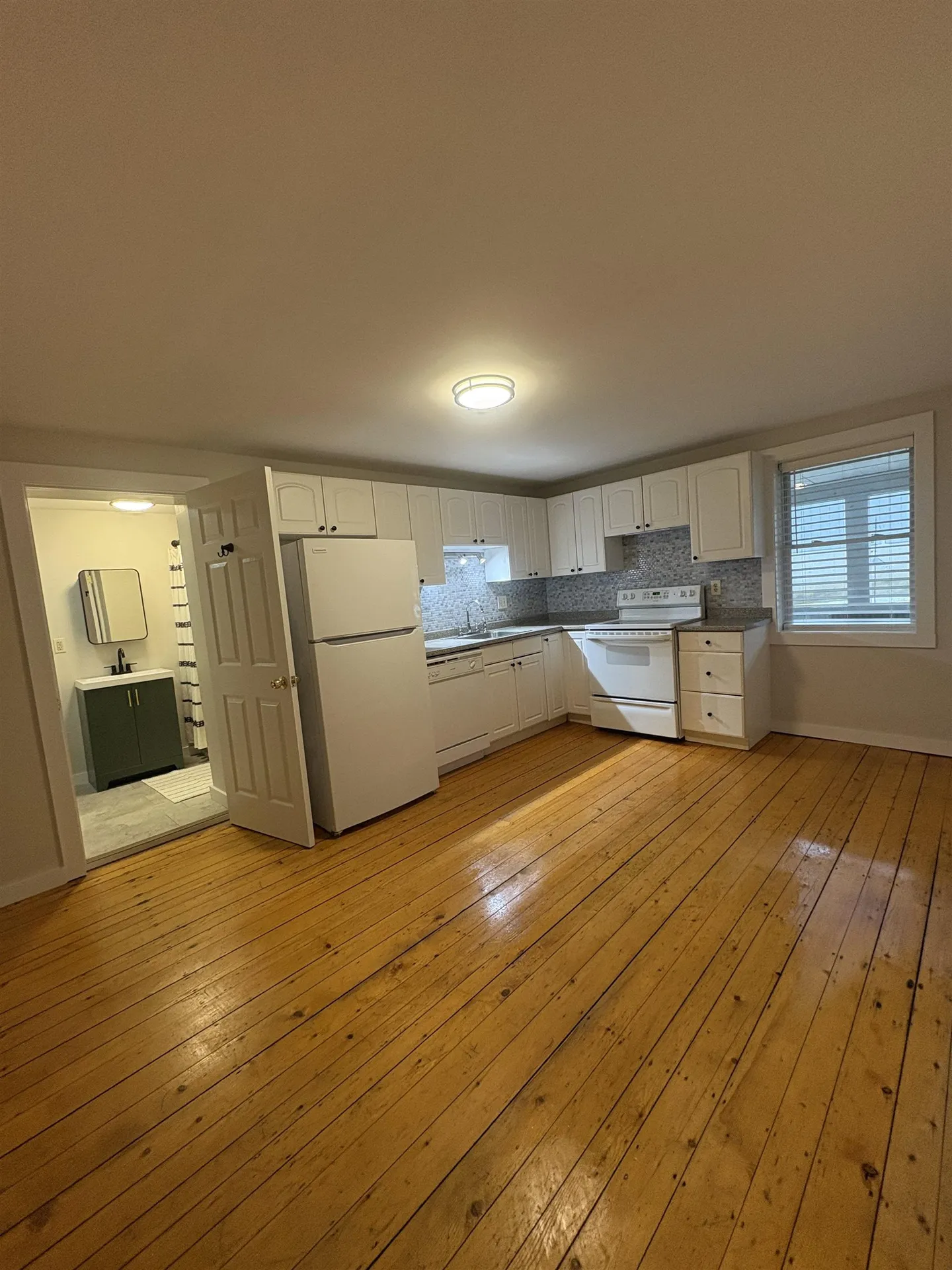 12 North Main Street Troy NH 03465