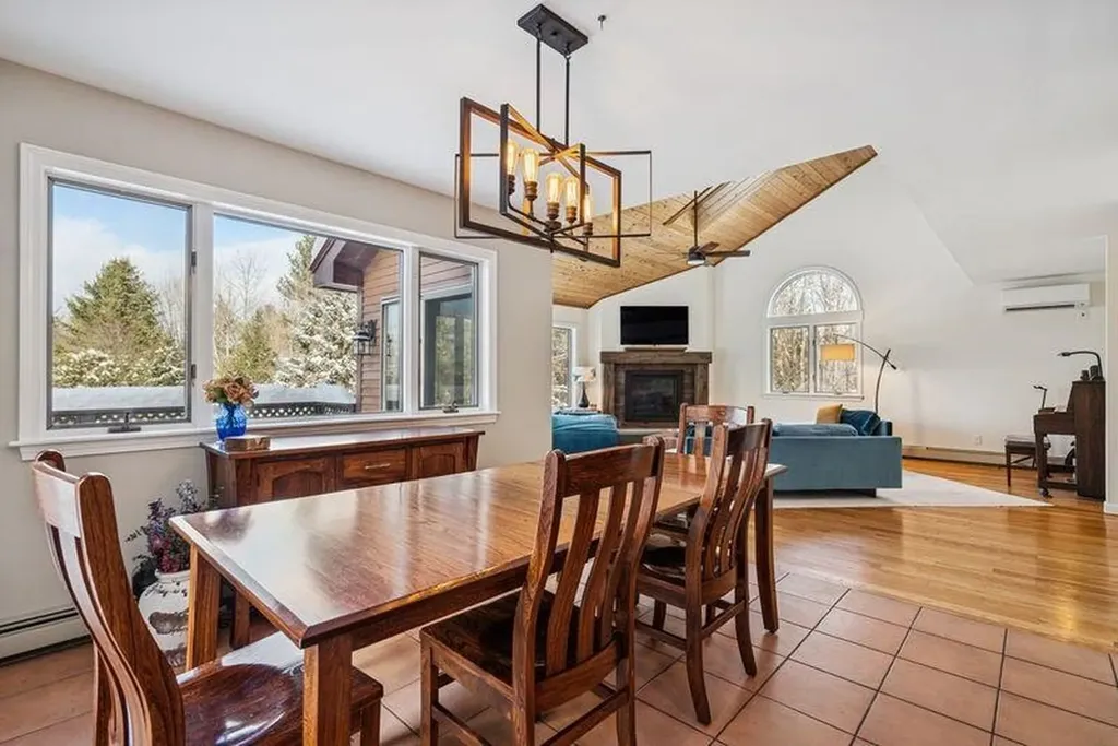 644 Methodist Hill Road Enfield NH 03748