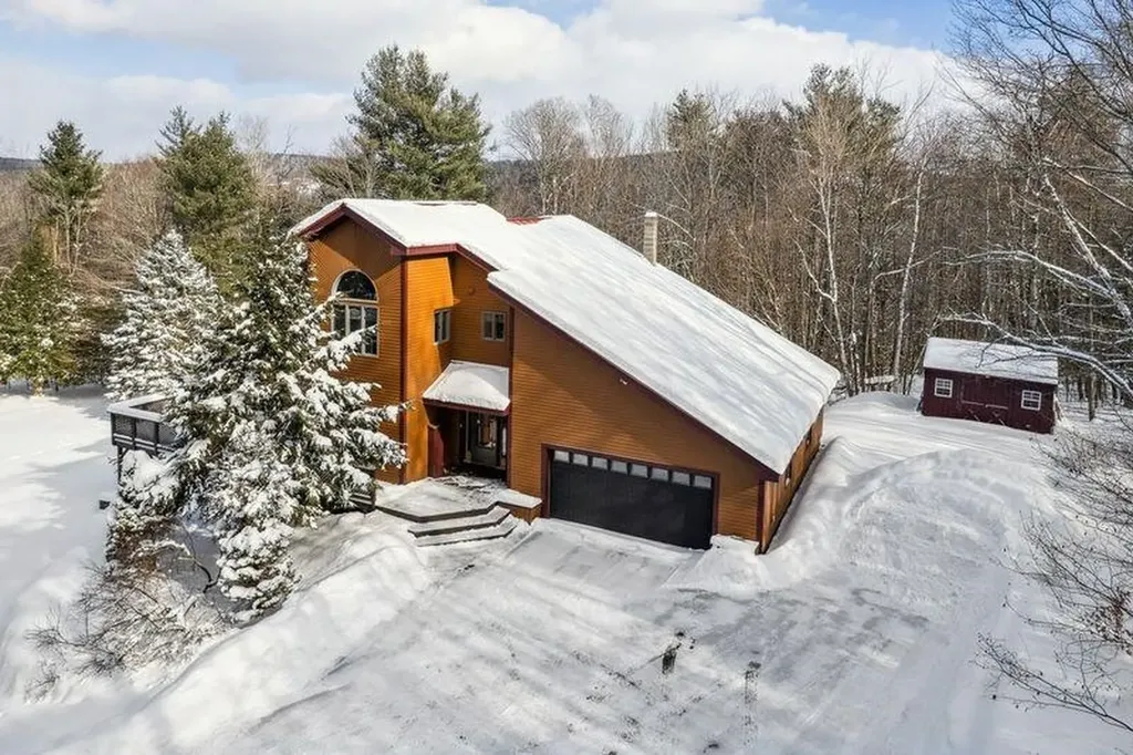 644 Methodist Hill Road Enfield NH 03748