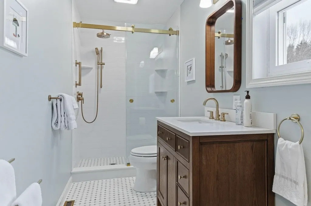 14 Reddington Landing Hampton NH 03842