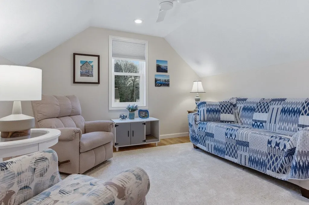 14 Reddington Landing Hampton NH 03842