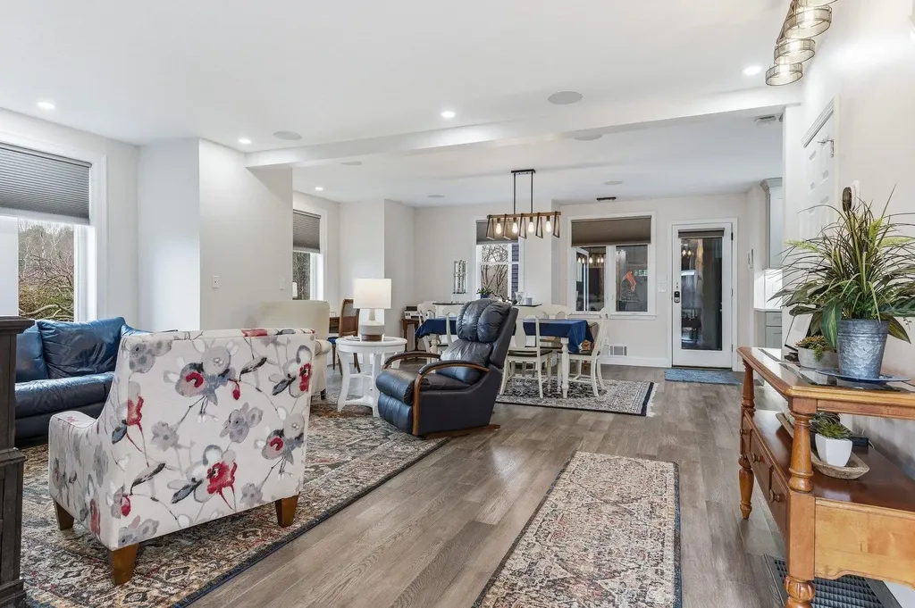 14 Reddington Landing Hampton NH 03842