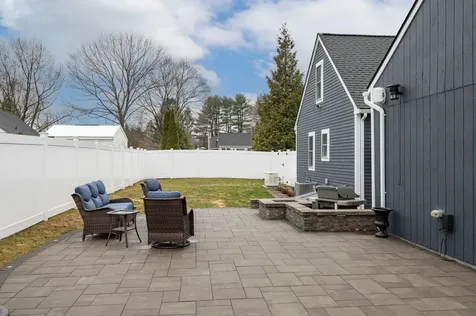 14 Reddington Landing Hampton NH 03842
