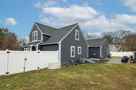 14 Reddington Landing Hampton NH 03842