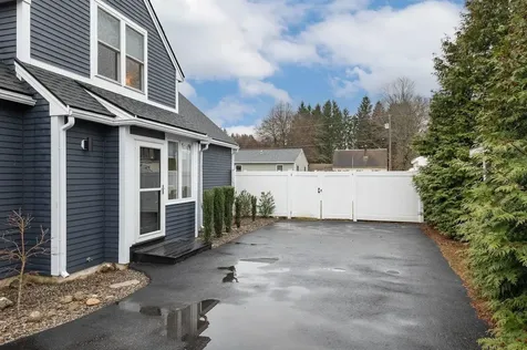 14 Reddington Landing Hampton NH 03842