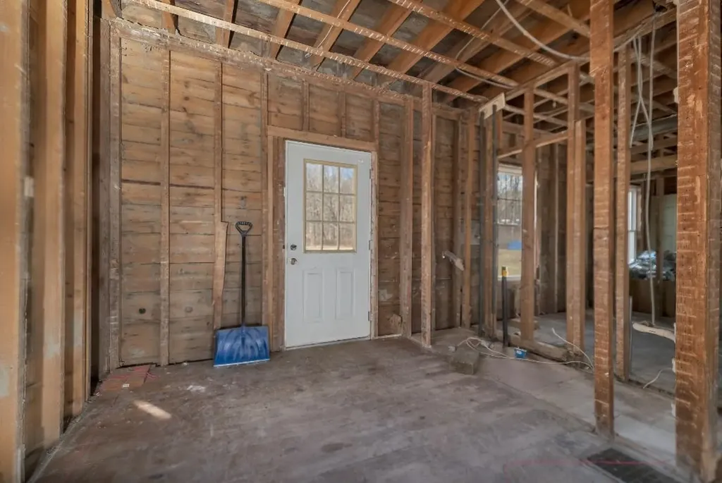 68 Taylor Road Sanbornton NH 03269