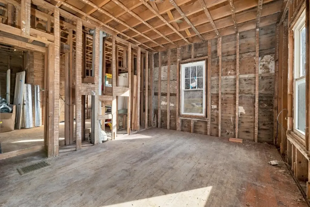 68 Taylor Road Sanbornton NH 03269