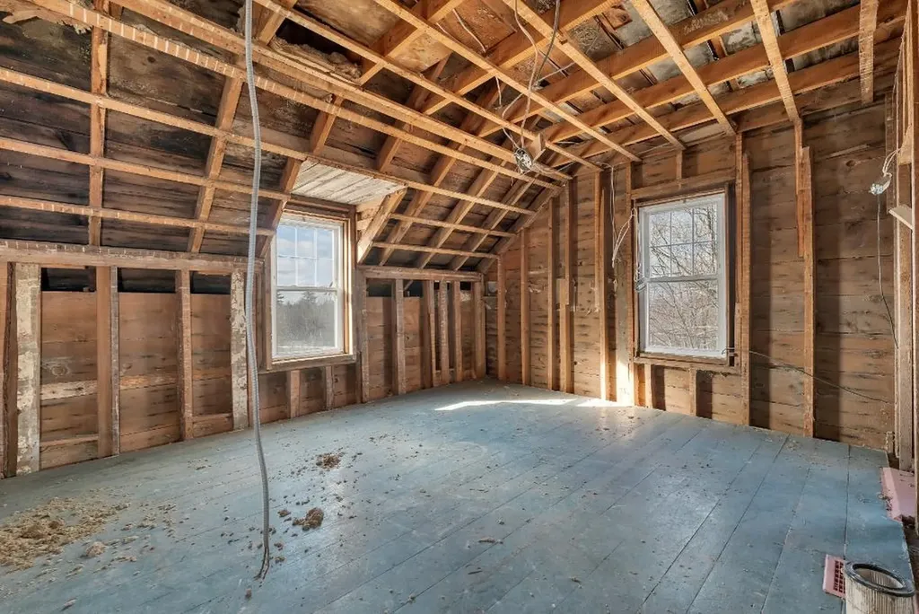 68 Taylor Road Sanbornton NH 03269